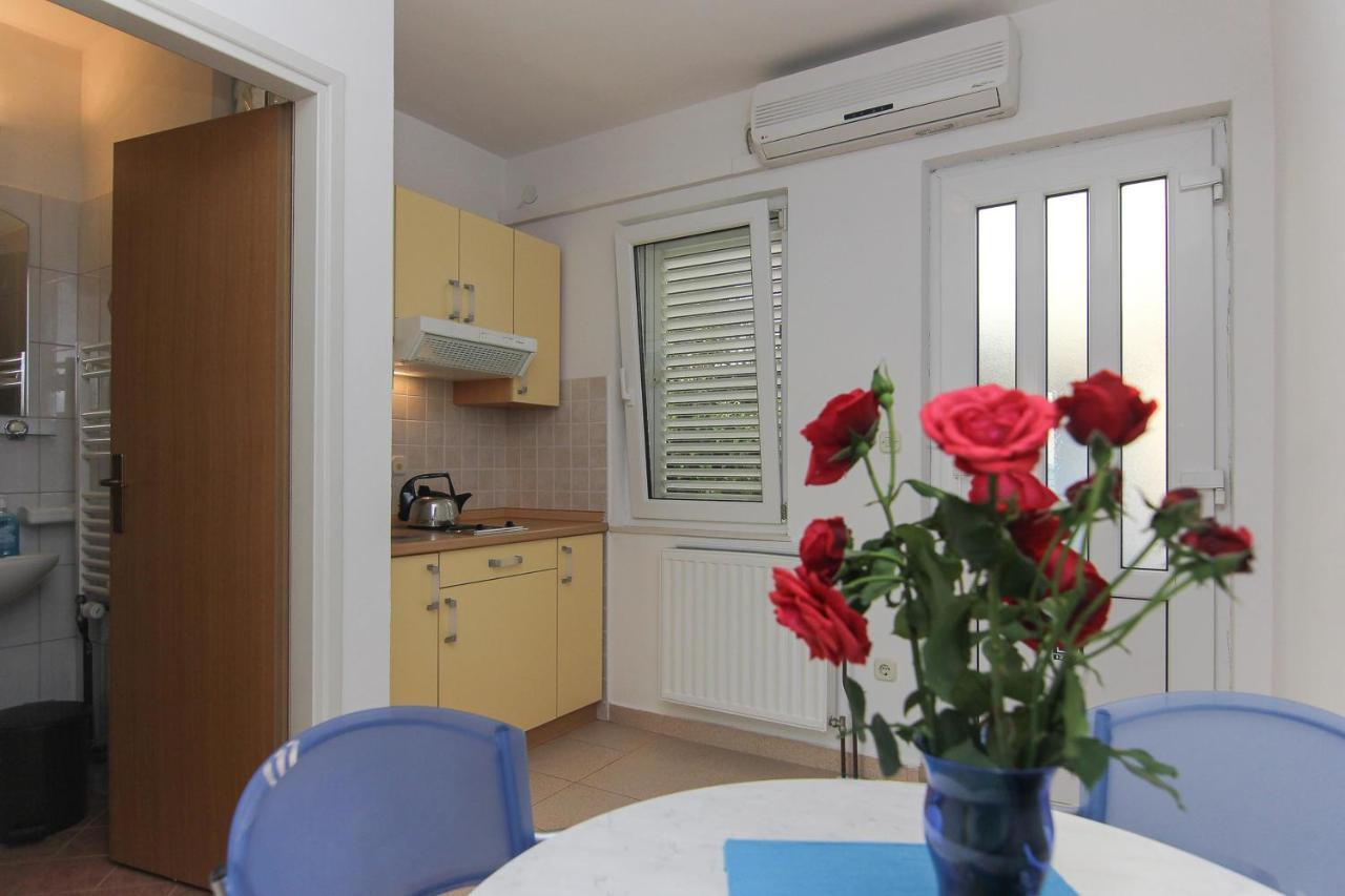 Apartments Villa Alex Podaca Extérieur photo