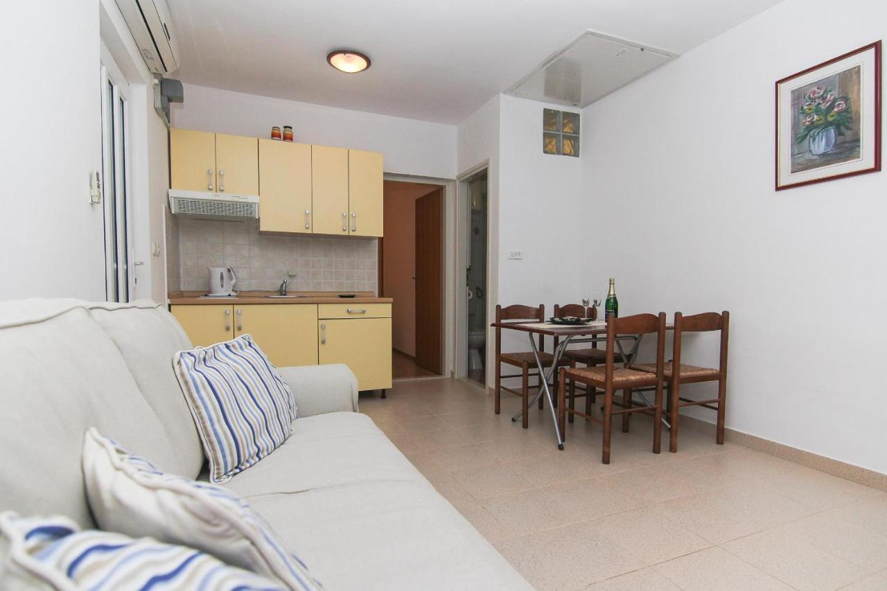 Apartments Villa Alex Podaca Extérieur photo