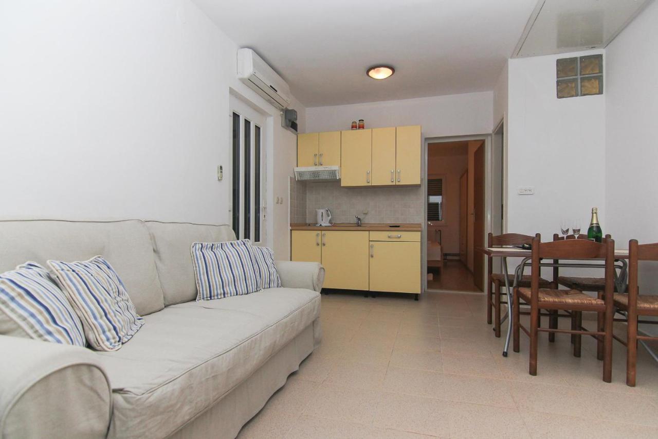 Apartments Villa Alex Podaca Extérieur photo